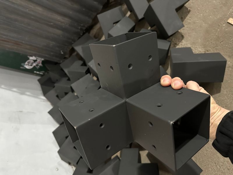 Metal corner 98x98x3mm for gazebos and pergolas