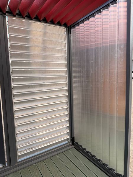 Set of two-sided street blinds Wood Brothers Aluminum -1.5m2